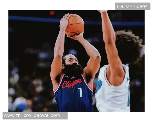 NBA官方发布詹姆斯哈登历史前十得分手集锦精彩回顾