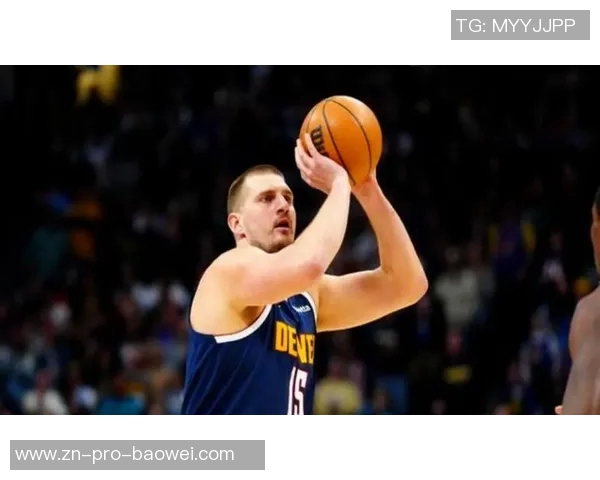 掘金与公牛激战半场戈登表现出色约基奇接近三双吉迪贡献全面数据